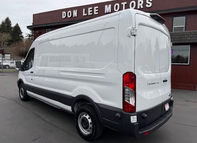 
								2018 Ford Transit 250 MEDIUM ROOF 148 Cargo Van full									