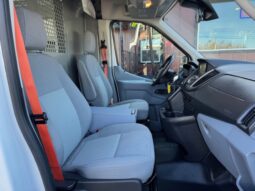 
										2019 Ford Transit 150 MEDIUM ROOF Cargo Van full									