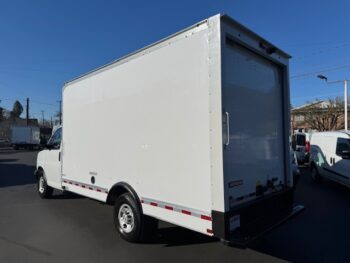 2022 Chevrolet Express 3500 Cutaway Van **14ft BOX**