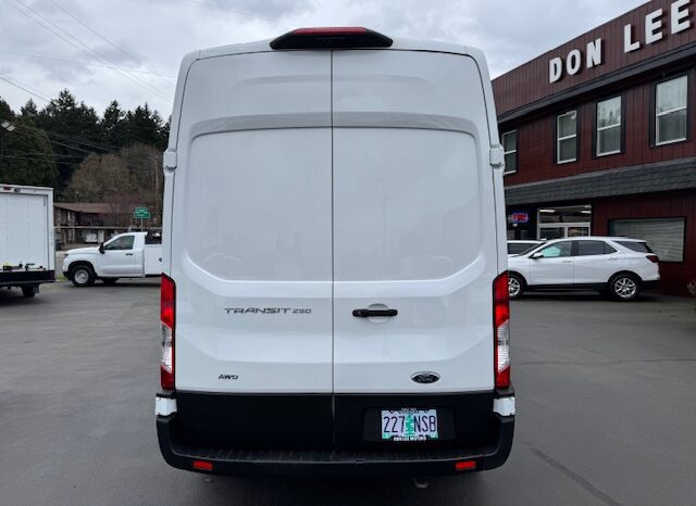 
								2022 Ford Transit 250 HIGH ROOF Cargo Van **ALL WHEEL DRIVE** full									