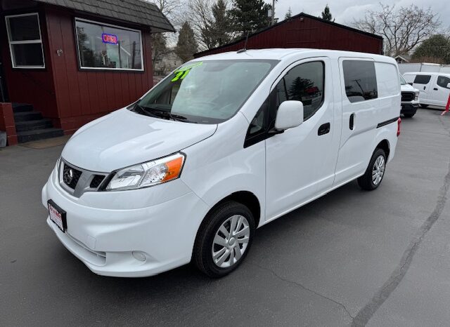 
								2021 Nissan NV200 SV Cargo Van full									