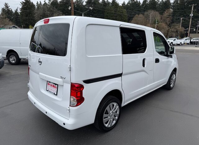 
								2021 Nissan NV200 SV Cargo Van full									