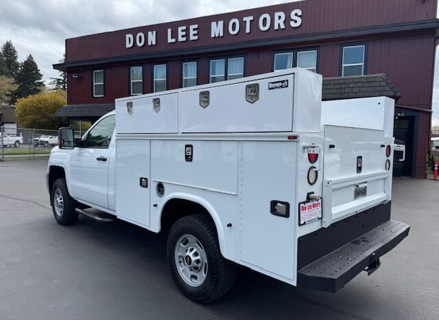 
								2017 Chevrolet Silverado 2500 Regular Cab Truck **SERVICE BODY / UTILITY BED** full									