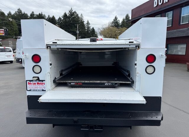 
								2017 Chevrolet Silverado 2500 Regular Cab Truck **SERVICE BODY / UTILITY BED** full									