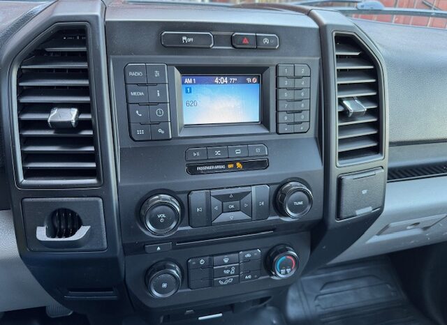 
								2018 Ford F150 Regular Cab Pickup full									
