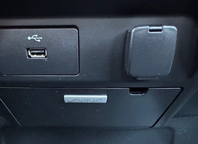 
								2018 Ford F150 Regular Cab Pickup full									