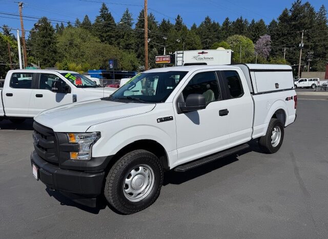 
								2017 Ford F150 Super Cab Pickup **4×4** full									