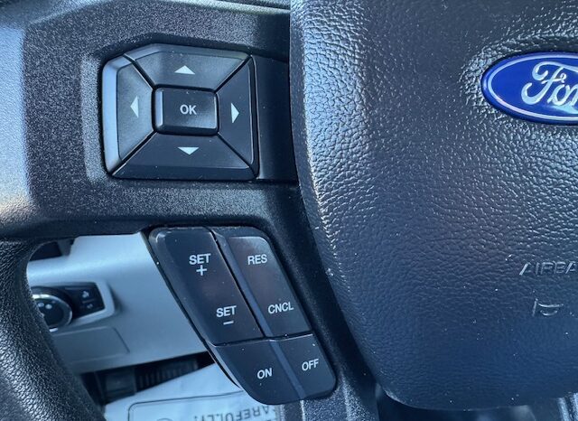 
								2017 Ford F150 Super Cab Pickup **4×4** full									