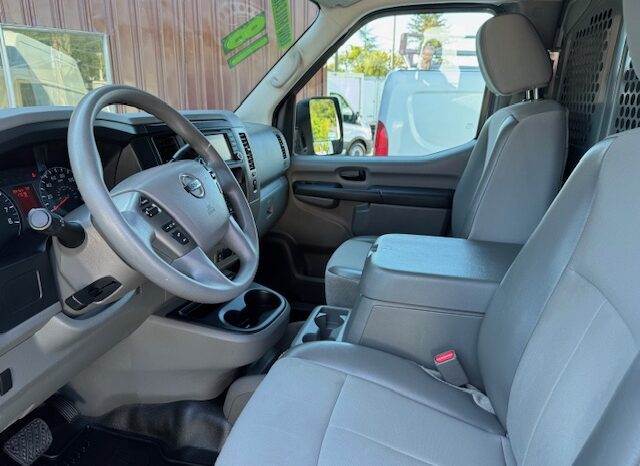 
								2018 Nissan NV2500 SV HIGH ROOF Cargo Van full									