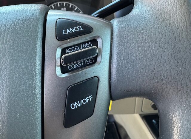 
								2018 Nissan NV2500 SV HIGH ROOF Cargo Van full									