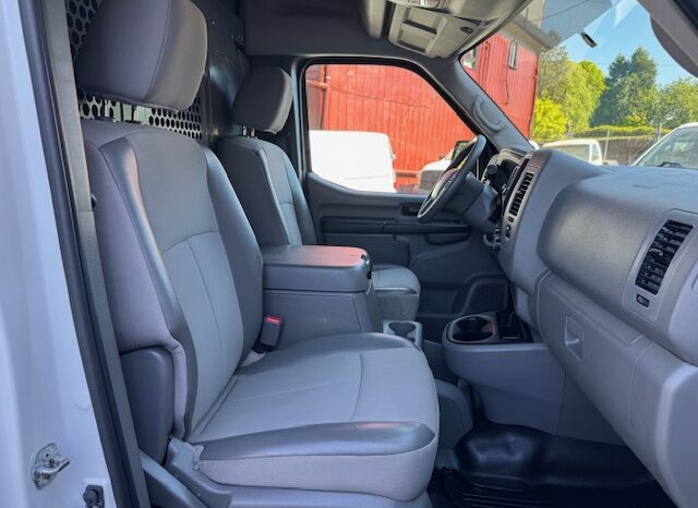 
								2018 Nissan NV2500 SV HIGH ROOF Cargo Van full									