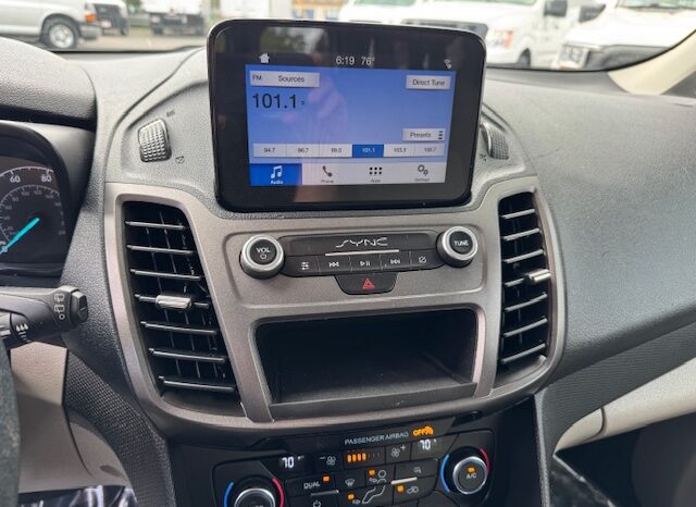 
								2019 Ford Transit Connect XLT Cargo Van full									