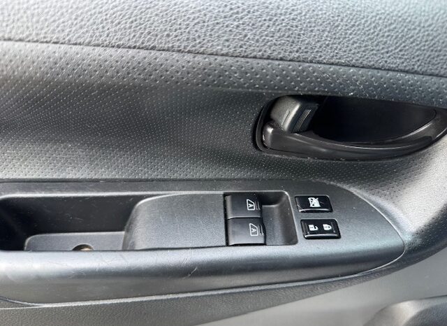 
								2016 Nissan NV200 SV Cargo Van full									