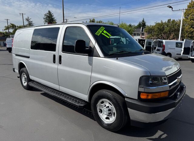 2017 Chevrolet Express 2500 Cargo Van A1177