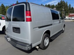 
										2017 Chevrolet Express 2500 Cargo Van full									