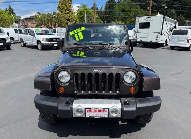 
								2013 Jeep Wrangler Sahara 4×4 full									