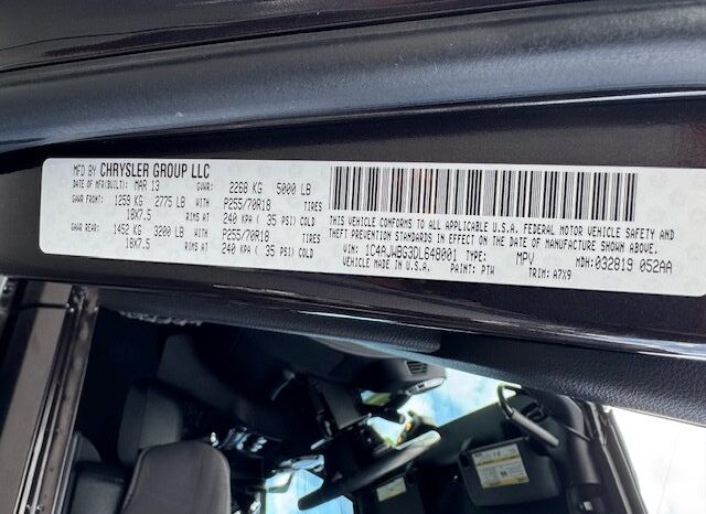 
								2013 Jeep Wrangler Sahara 4×4 full									