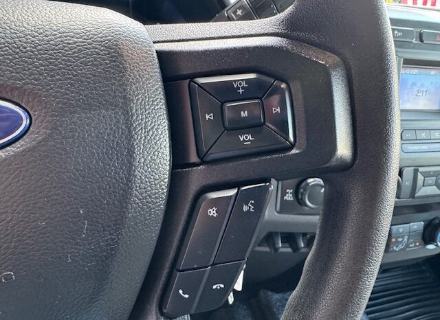 
								2020 Ford F250 Super Cab 4×4 Pickup full									