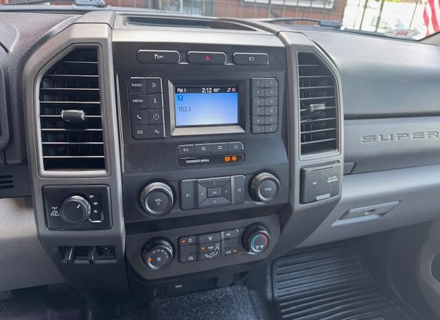 
								2020 Ford F250 Super Cab 4×4 Pickup full									