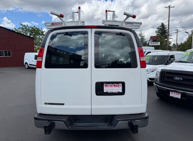 
								2020 Chevrolet Express 2500 Cargo Van full									