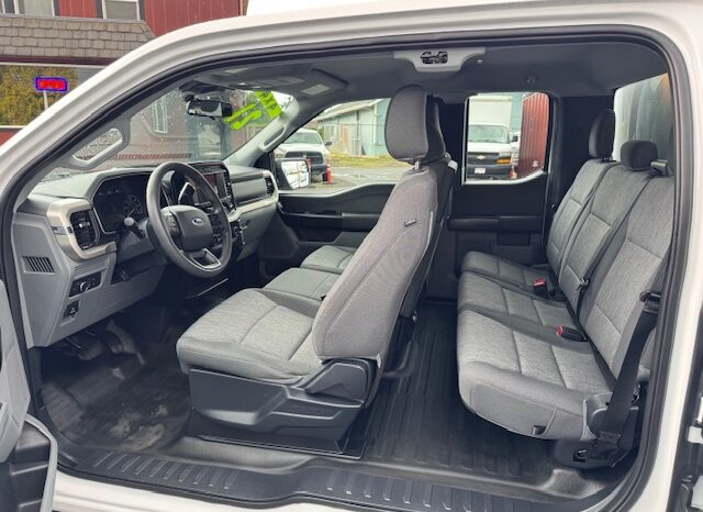 
								2021 Ford F150 Super Cab 4×4 Pickup full									