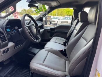 2022 Ford F250 Crew Cab 4×4 Pickup