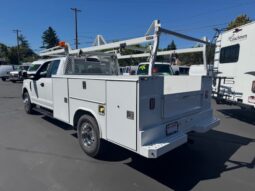 2017 Ford F350 Super Cab **9ft UTILITY BOX**