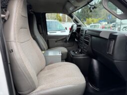 
										2017 Chevrolet Express 3500 Cargo Van full									