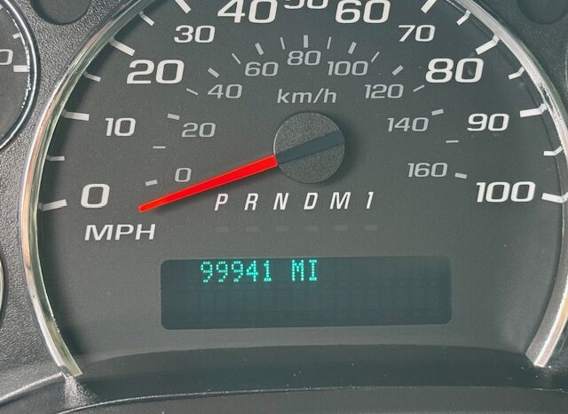 
								2017 Chevrolet Express 3500 Cargo Van full									