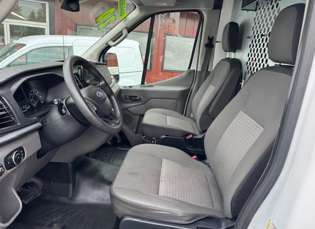 
								2020 Ford Transit 250 MEDIUM ROOF Cargo Van full									