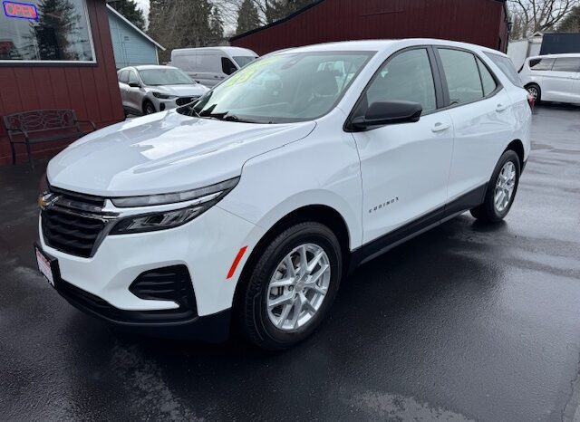 
								2023 Chevrolet Equinox LS **AWD** full									