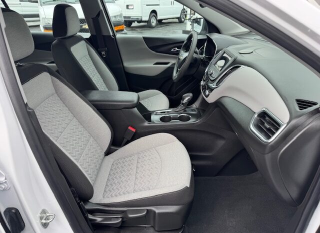 
								2023 Chevrolet Equinox LS **AWD** full									