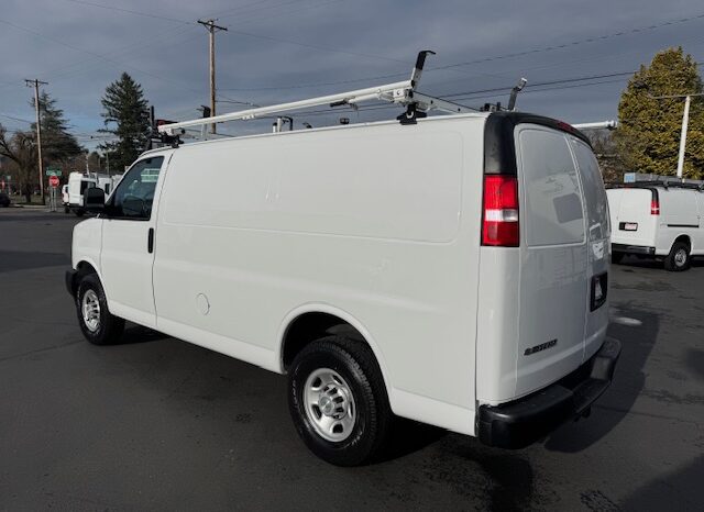 
								2021 Chevrolet Express 2500 Cargo Van full									