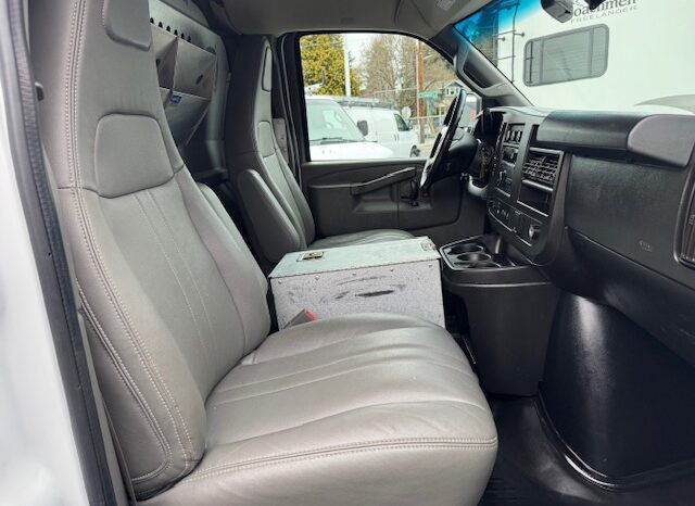 
								2019 Chevrolet Express 3500 Cargo Van full									