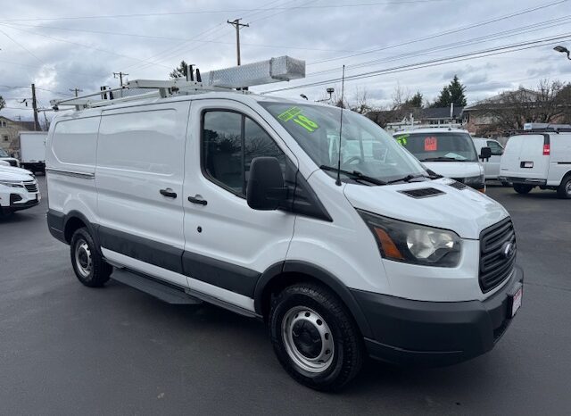 2018 Ford Transit 250 Cargo Van B0104