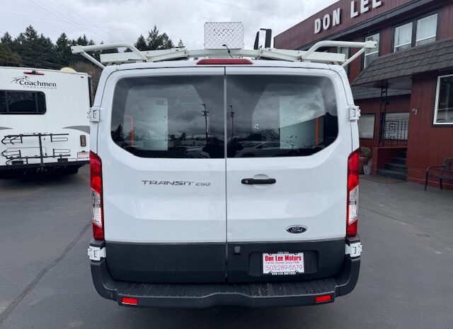 
								2018 Ford Transit 250 Cargo Van full									