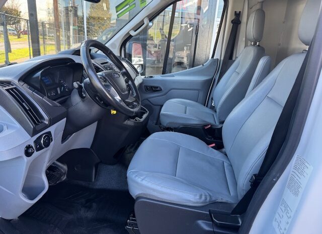 
								2017 Ford Transit 350 HD Cutaway Van **12ft BOX** full									
