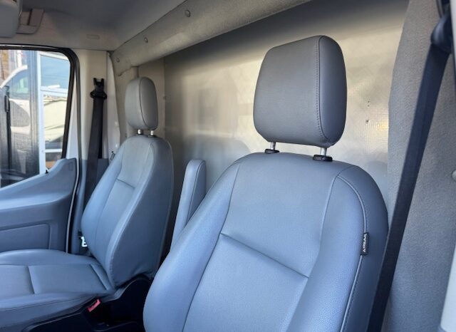 
								2017 Ford Transit 350 HD Cutaway Van **12ft BOX** full									