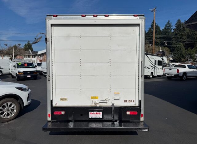 
								2017 Ford Transit 350 HD Cutaway Van **12ft BOX** full									