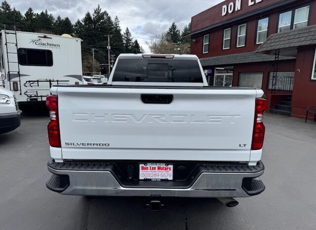 
								2023 Chevrolet Silverado 2500 HD Crew Cab Pickup **Z71 4×4** full									