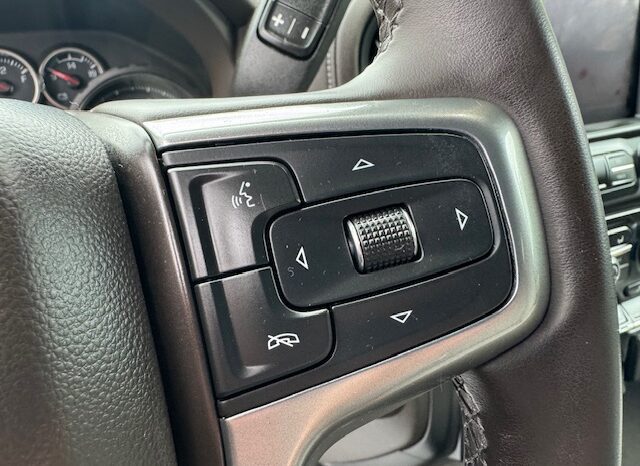 
								2023 Chevrolet Silverado 2500 HD Crew Cab Pickup **Z71 4×4** full									
