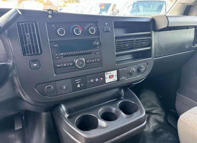 
								2017 Chevrolet Express 3500 Cutaway Van **10ft SERVICE BODY** full									