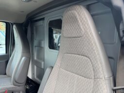 
										2017 Chevrolet Express 3500 Cutaway Van **10ft SERVICE BODY** full									