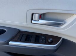 
										2022 Toyota Sienna XLE Plus AWD Minivan full									