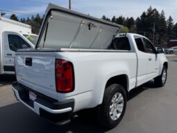 
										2022 Chevrolet Colorado Extended Cab LT Pickup full									