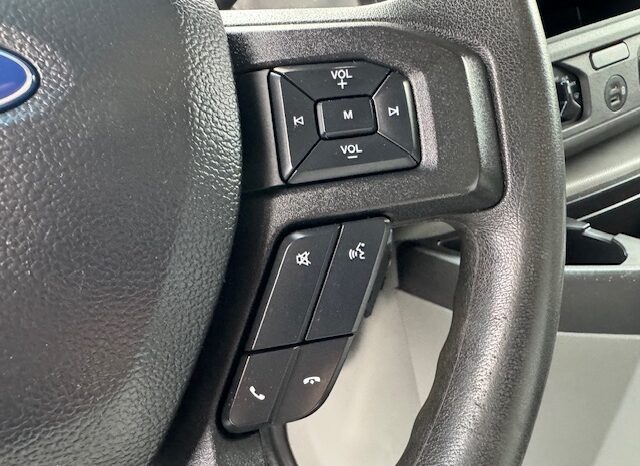 
								2022 Ford E350 Cutaway Van **14ft BOX** full									