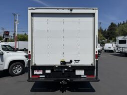 
										2022 GMC Savana 3500 Cutaway Van **16ft BOX** full									