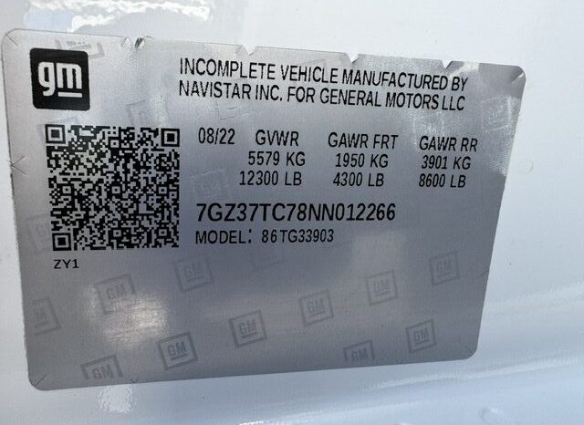 
								2022 GMC Savana 3500 Cutaway Van **16ft BOX** full									