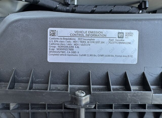 
								2022 GMC Savana 3500 Cutaway Van **16ft BOX** full									