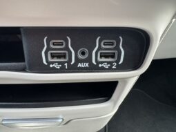 
										2024 Chrysler Pacifica Touring L Minivan full									